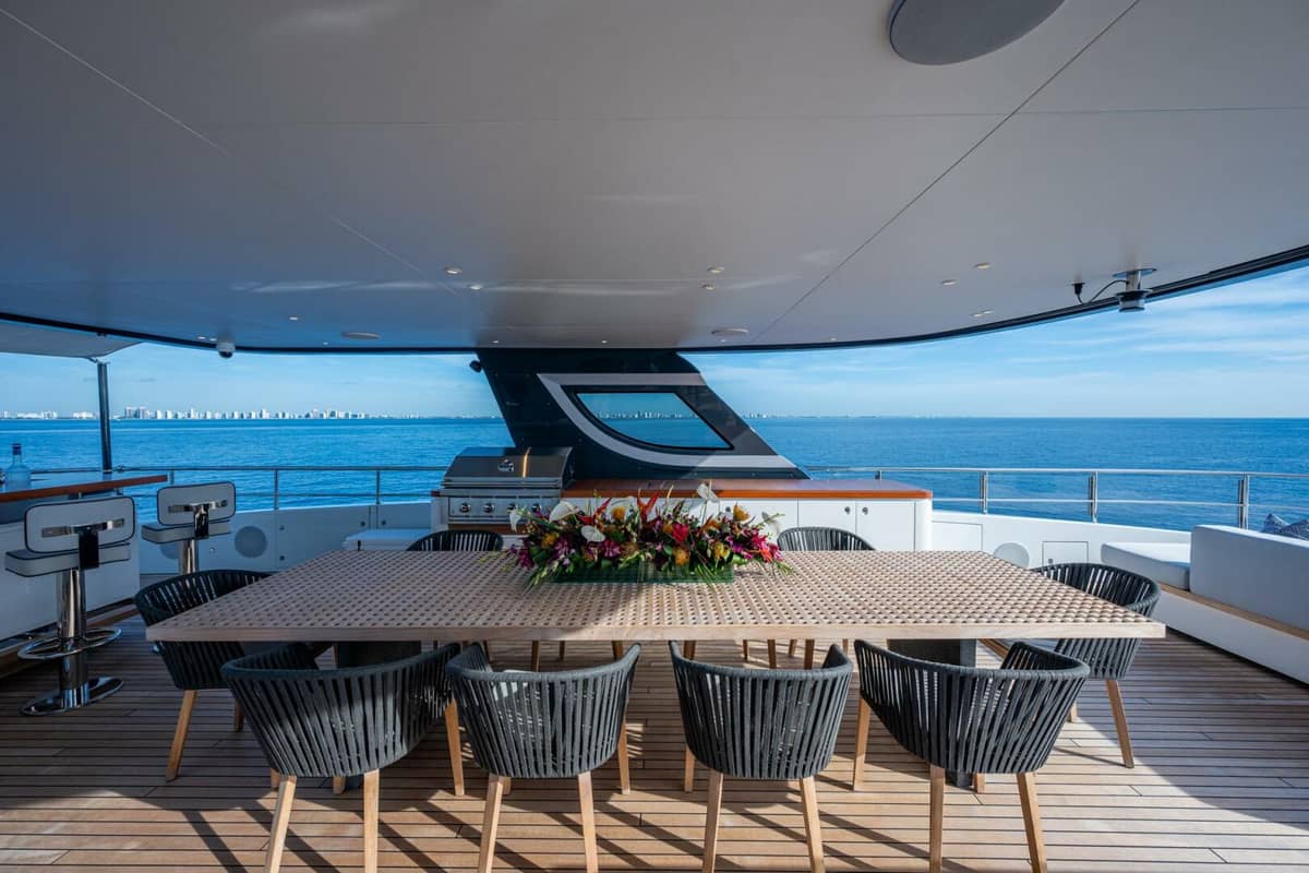 2023 Benetti 34M OASIS "KING'S LAIR" photo 110