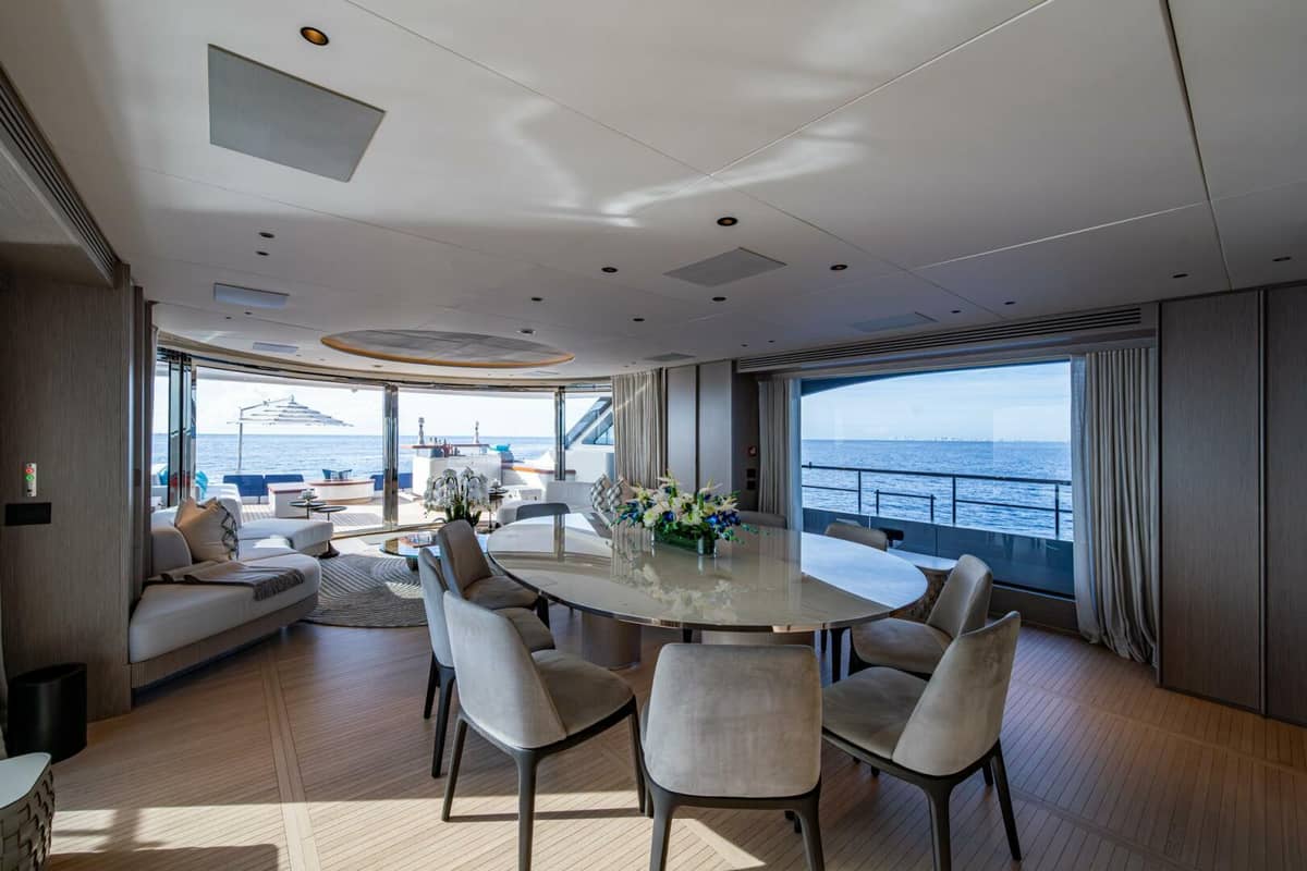 2023 Benetti 34M OASIS "KING'S LAIR" photo 23