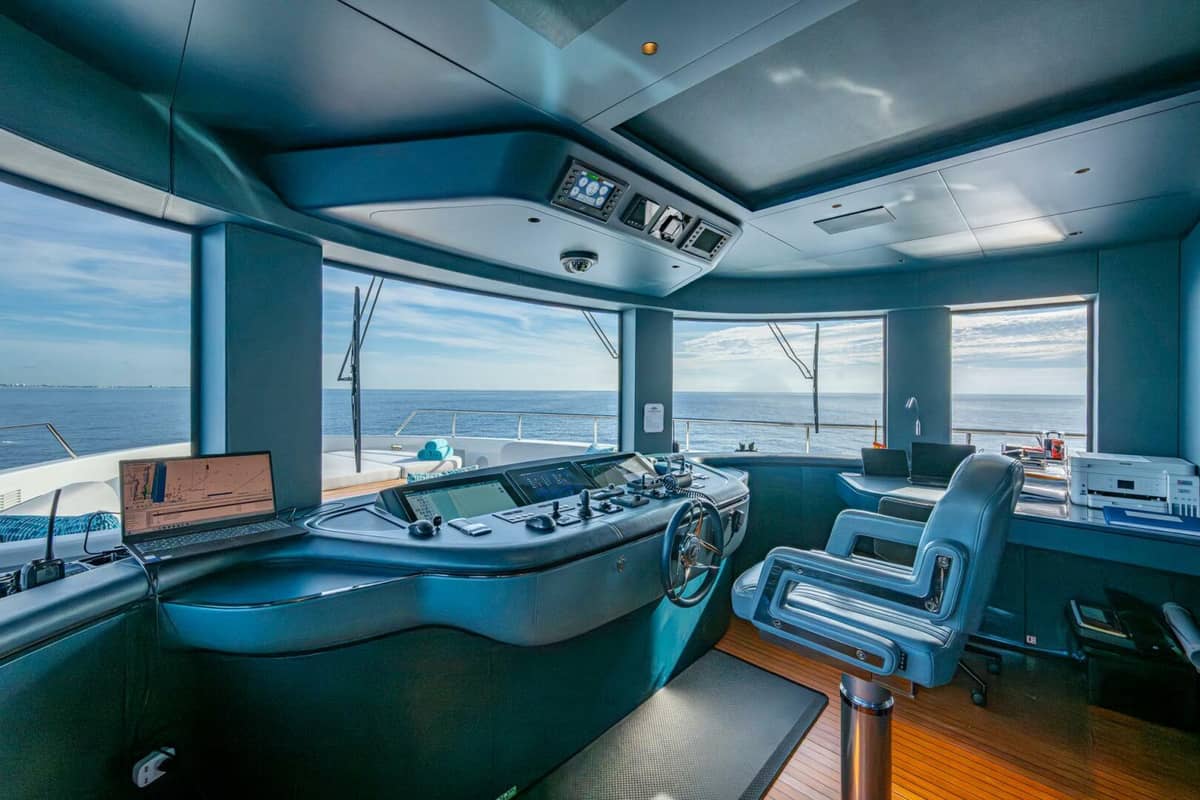 2023 Benetti 34M OASIS "KING'S LAIR" photo 91