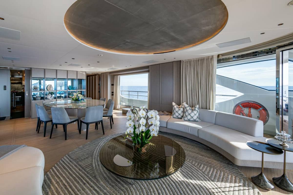 2023 Benetti 34M OASIS "KING'S LAIR" photo 25