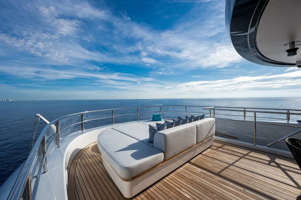 2023 Benetti 34M OASIS "KING'S LAIR" photo 115