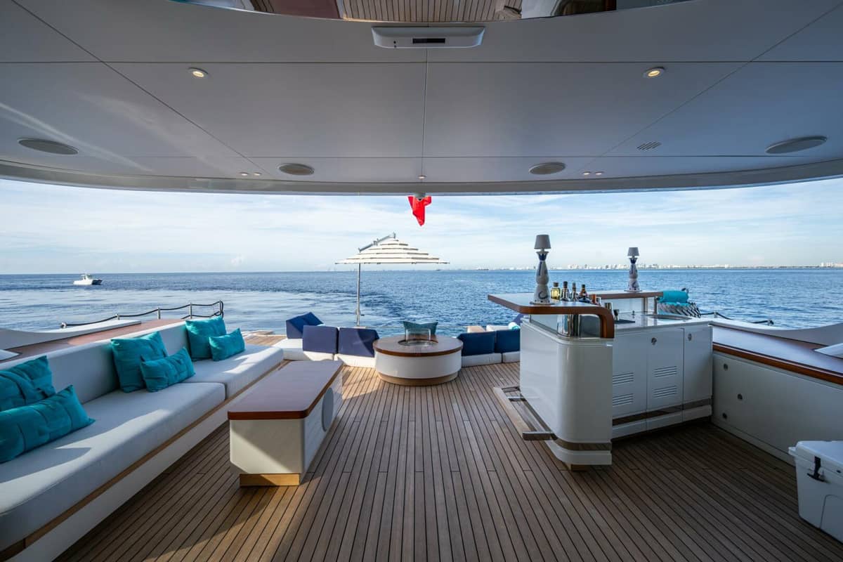 2023 Benetti 34M OASIS "KING'S LAIR" photo 13