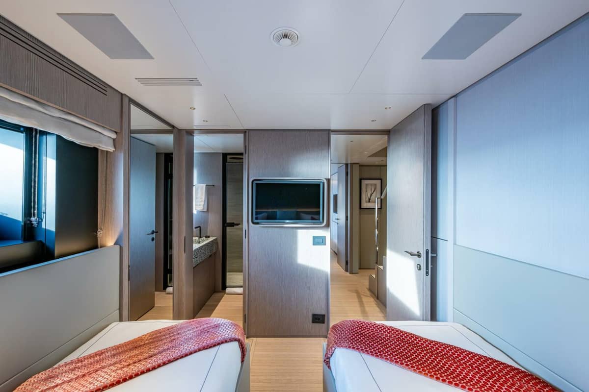 2023 Benetti 34M OASIS "KING'S LAIR" photo 68