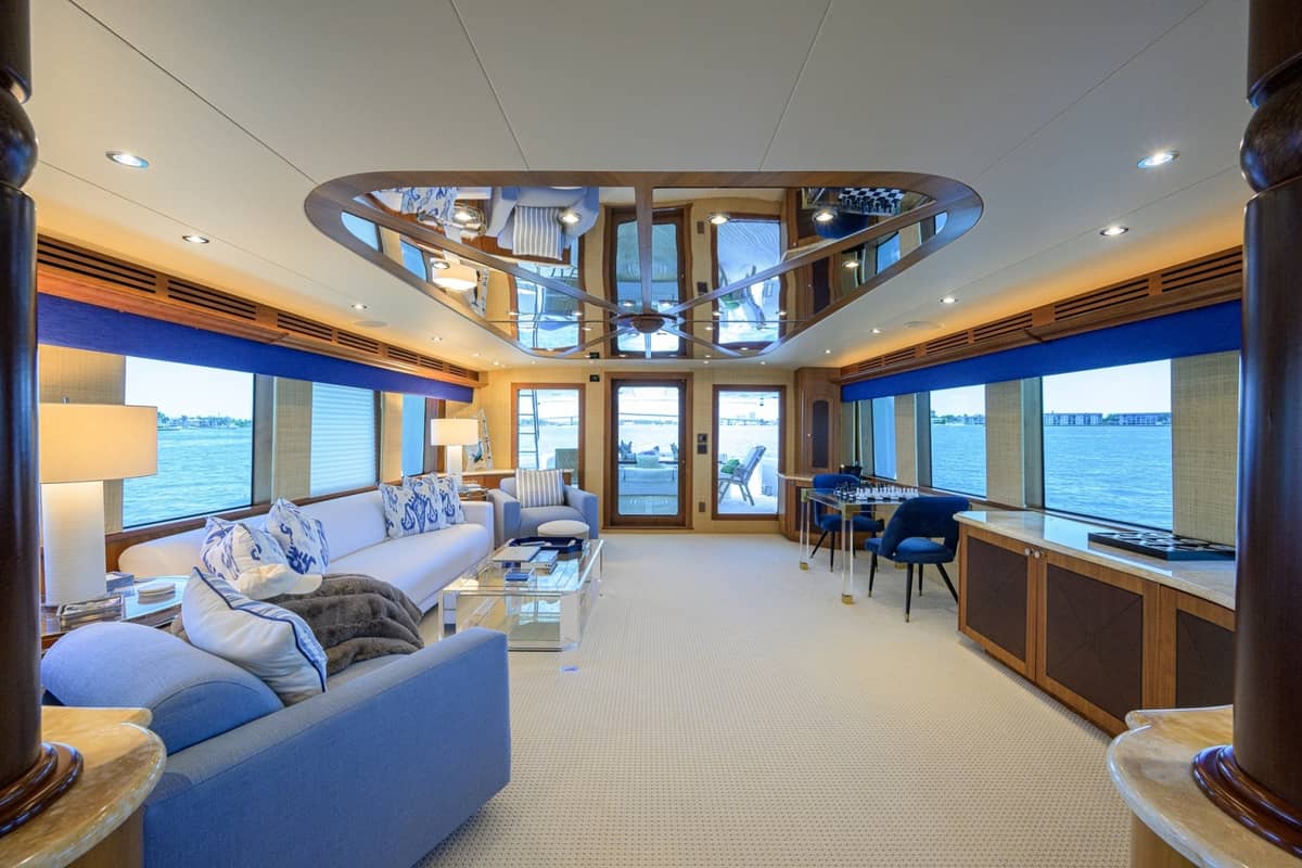 2005 Hatteras 100 Motor Yacht "MAGIC" photo 6