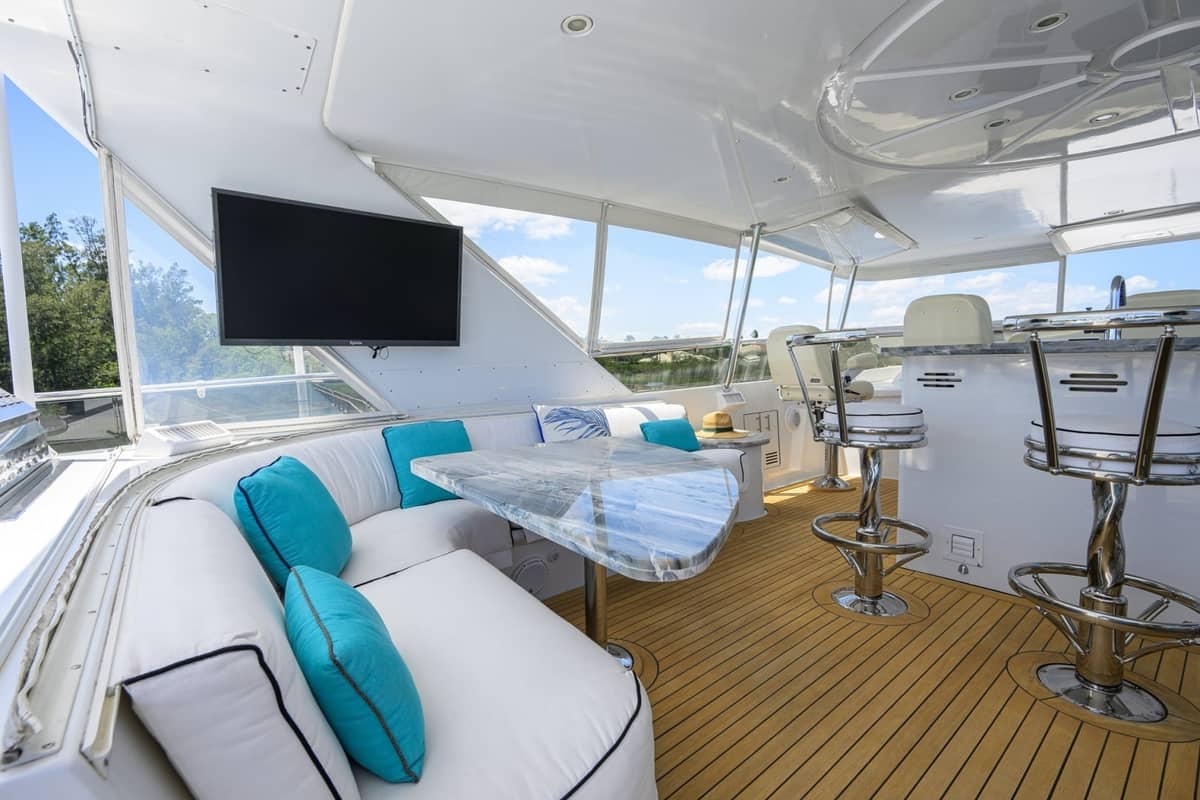 2005 Hatteras 100 Motor Yacht "MAGIC" photo 45