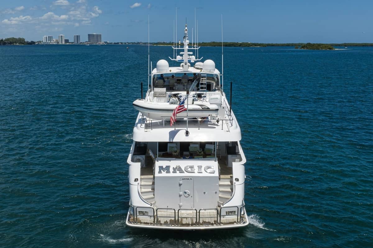 2005 Hatteras 100 Motor Yacht "MAGIC" photo 65