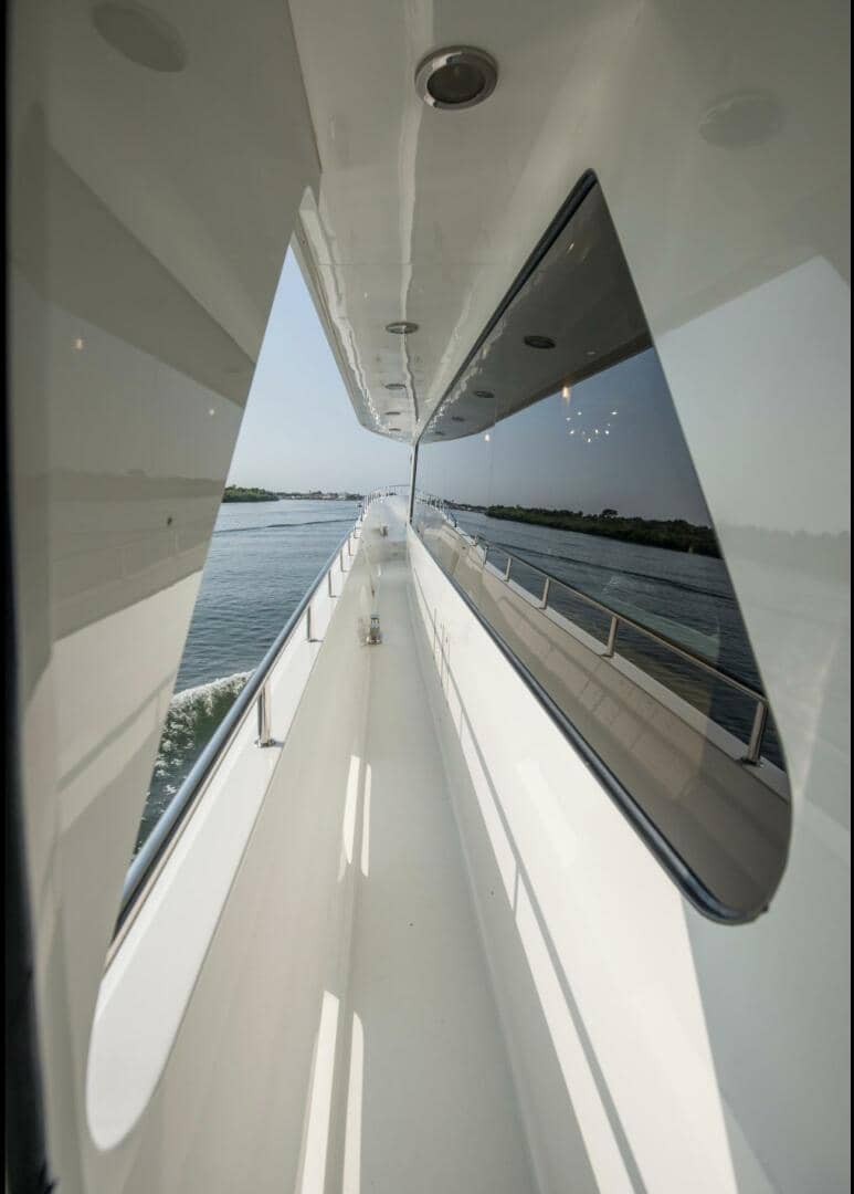 2008 Cheoy Lee 95 Motor Yacht "FOOTLOOSE" photo 8