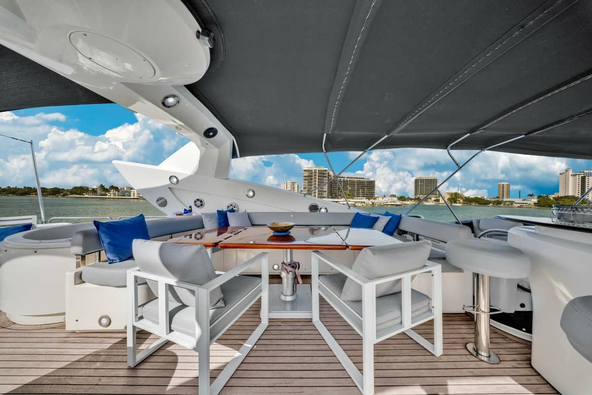 2003 Sunseeker 94 Motor Yacht "SO WHAT WHO CARES" photo 12