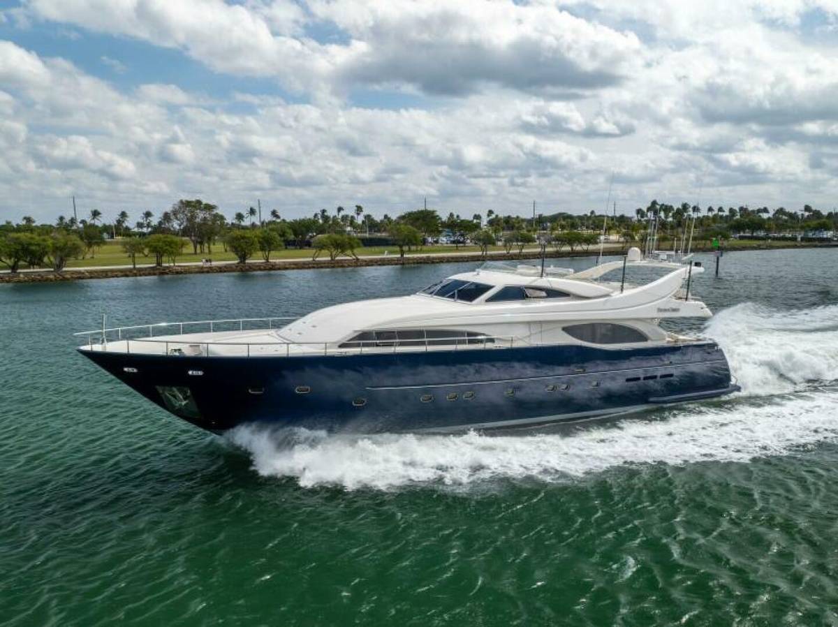 2001 Ferretti Yachts 94 Raised Pilothouse "DREAMCHASER" photo