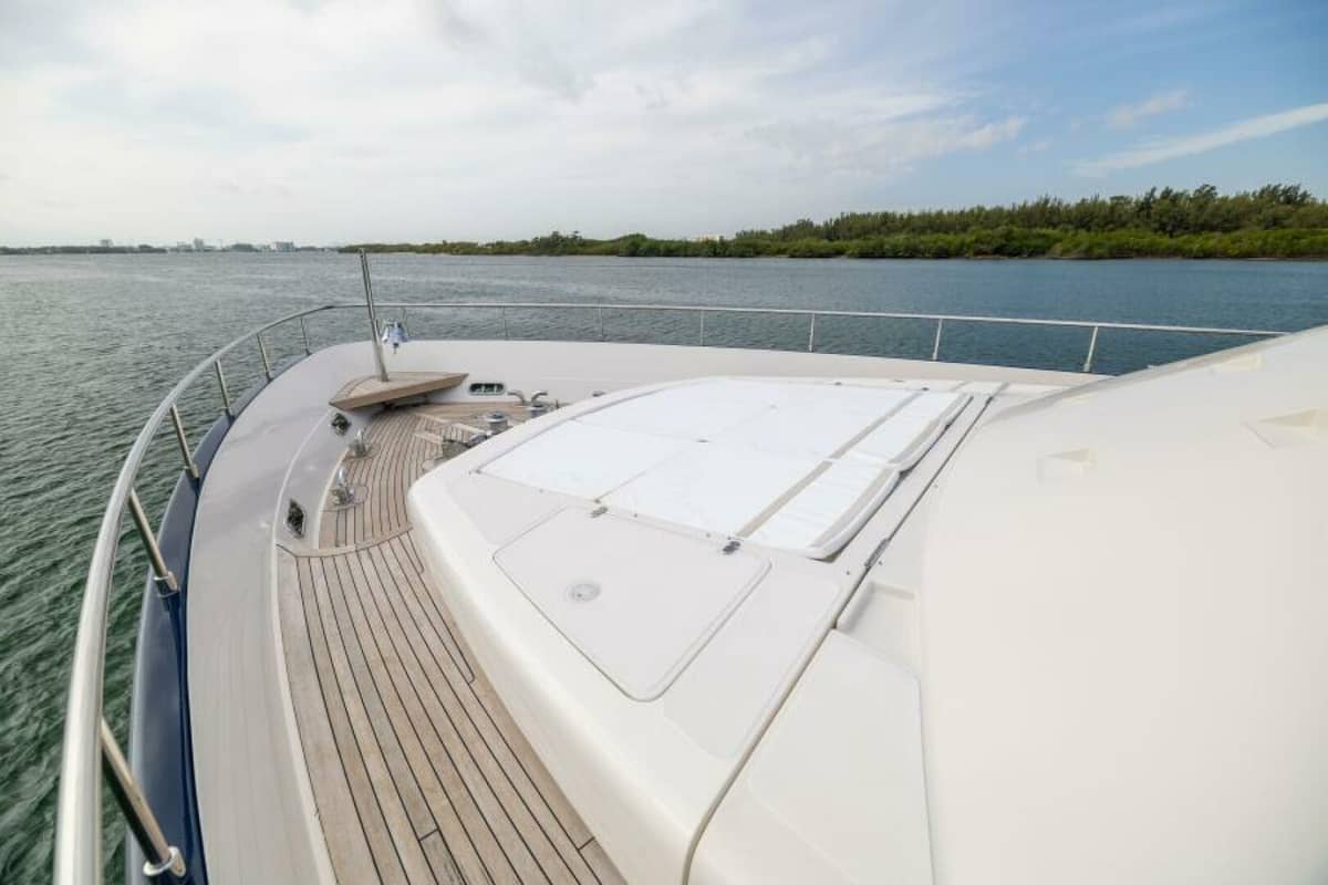 2001 Ferretti Yachts 94 Raised Pilothouse "DREAMCHASER" photo 40