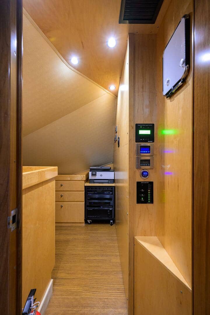 2017 Viking 92 Enclosed Bridge "SPECULATOR" photo 79