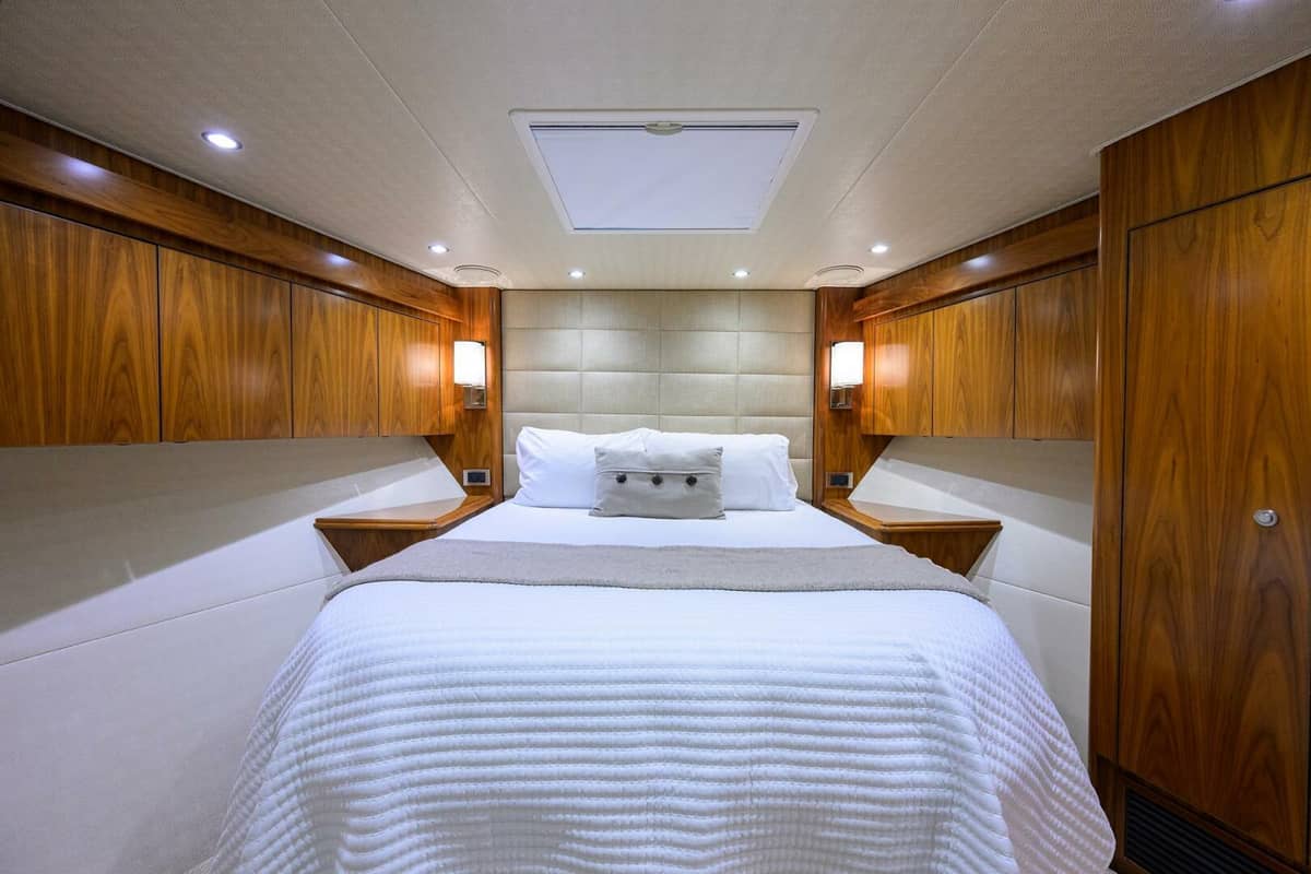 2017 Viking 92 Enclosed Bridge "SPECULATOR" photo 54