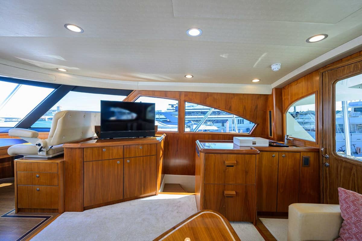 2017 Viking 92 Enclosed Bridge "SPECULATOR" photo 17