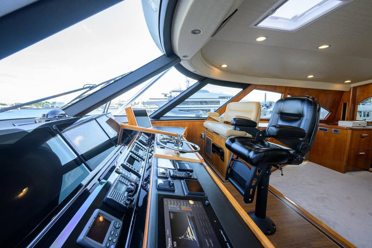 2017 Viking 92 Enclosed Bridge "SPECULATOR" photo 22