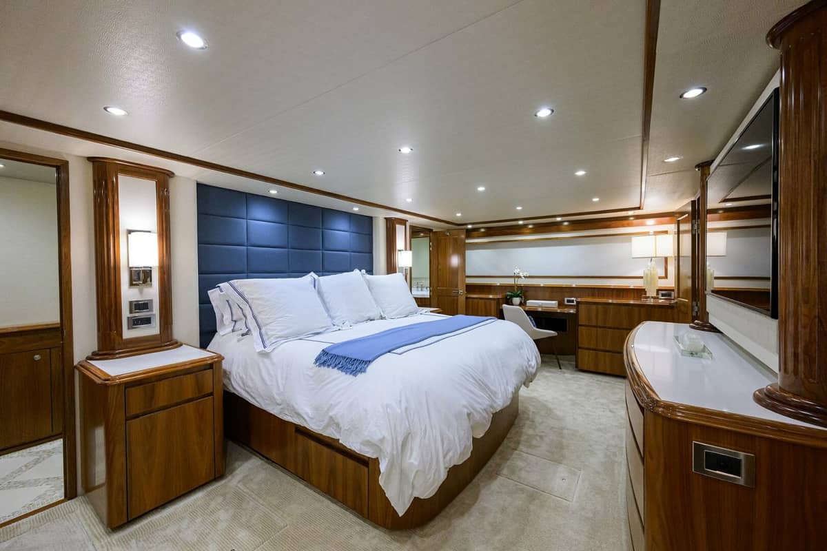 2017 Viking 92 Enclosed Bridge "SPECULATOR" photo 45