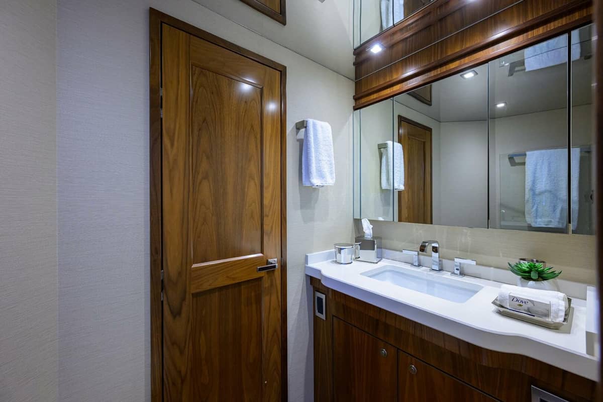 2017 Viking 92 Enclosed Bridge "SPECULATOR" photo 58