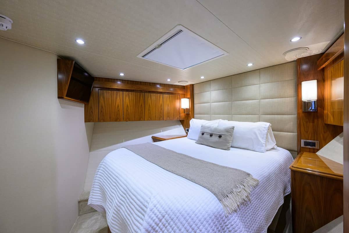 2017 Viking 92 Enclosed Bridge "SPECULATOR" photo 55