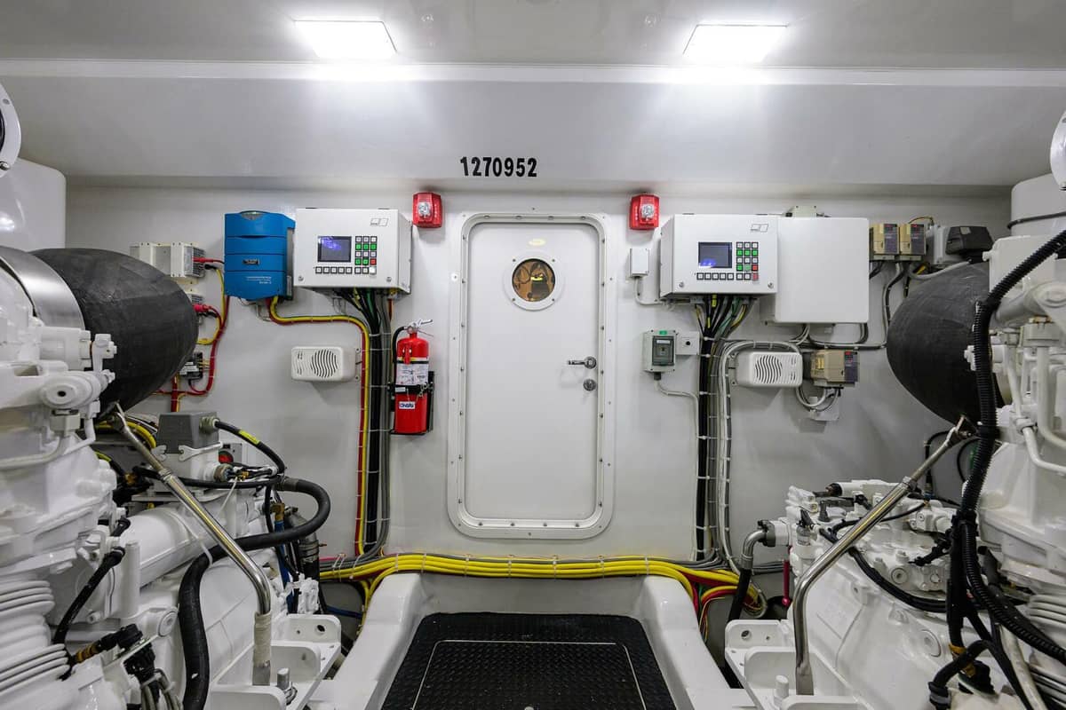 2017 Viking 92 Enclosed Bridge "SPECULATOR" photo 84
