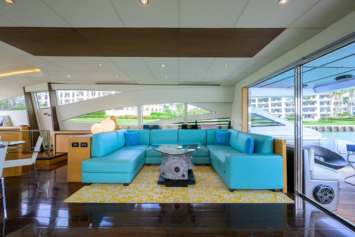 2009 Pershing 90 Express "Miura" photo 9
