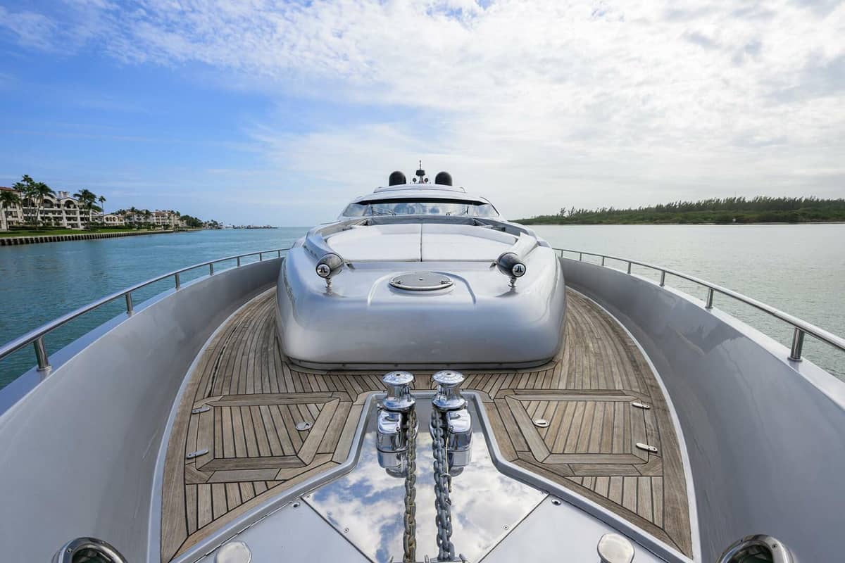 2009 Pershing 90 Express "Miura" photo 44
