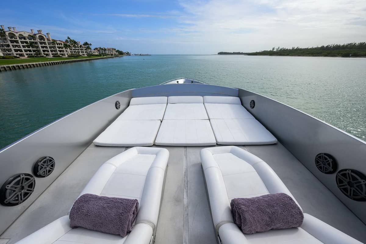 2009 Pershing 90 Express "Miura" photo 45