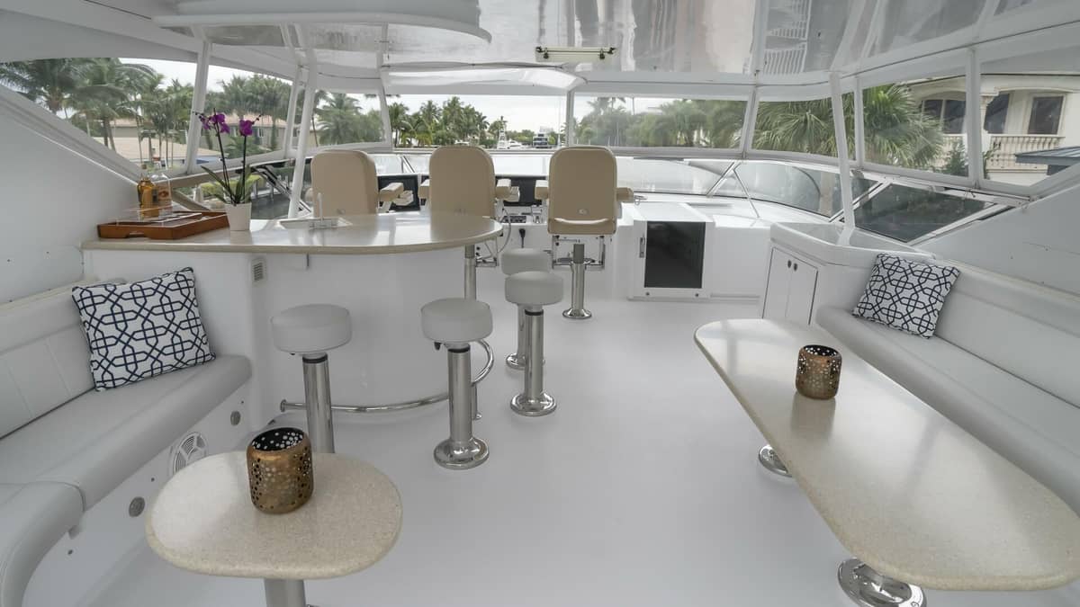2007 Hatteras 80 "Gallopin" photo 63