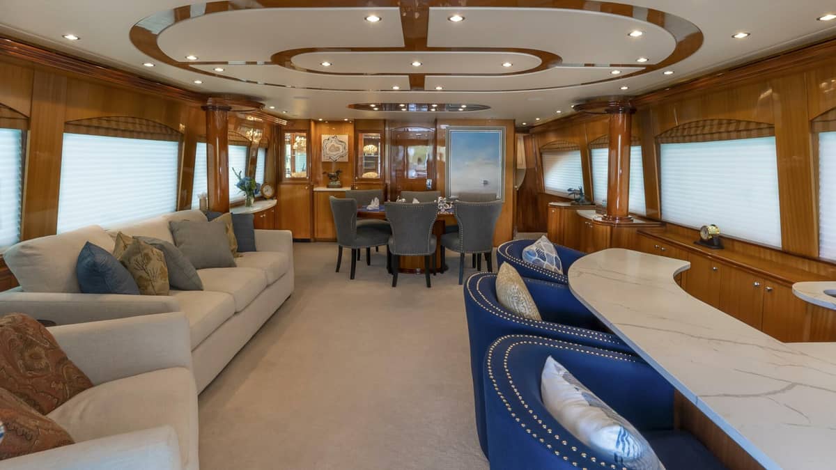 2007 Hatteras 80 "Gallopin" photo 24