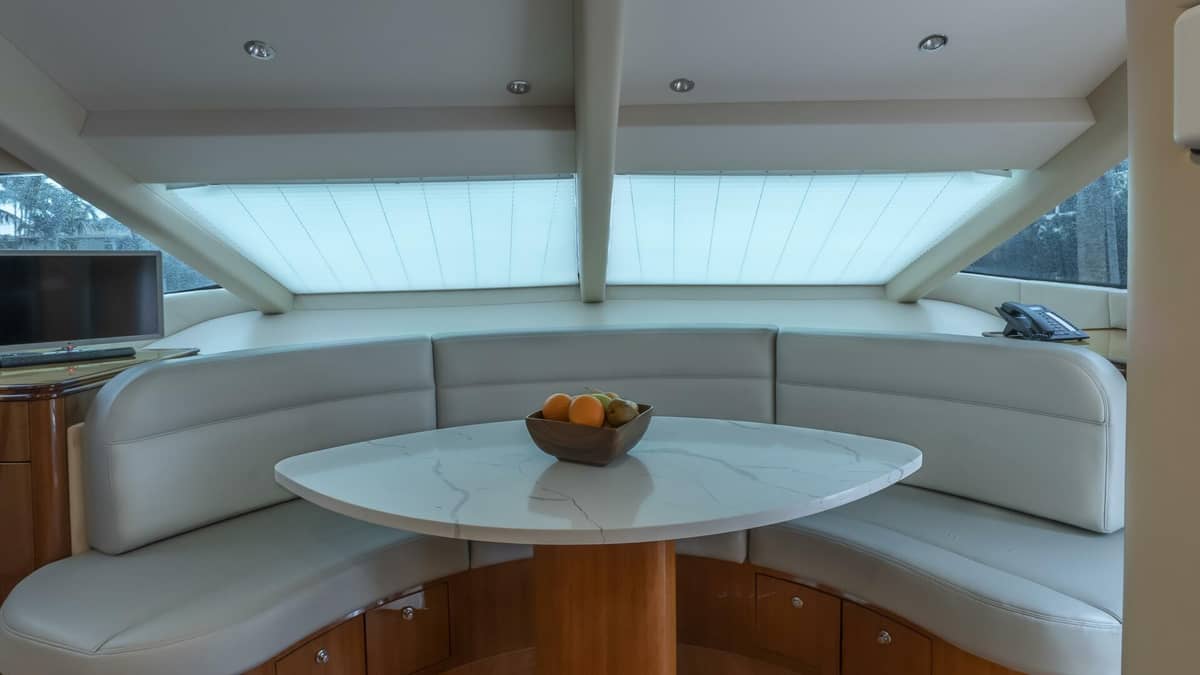 2007 Hatteras 80 "Gallopin" photo 35