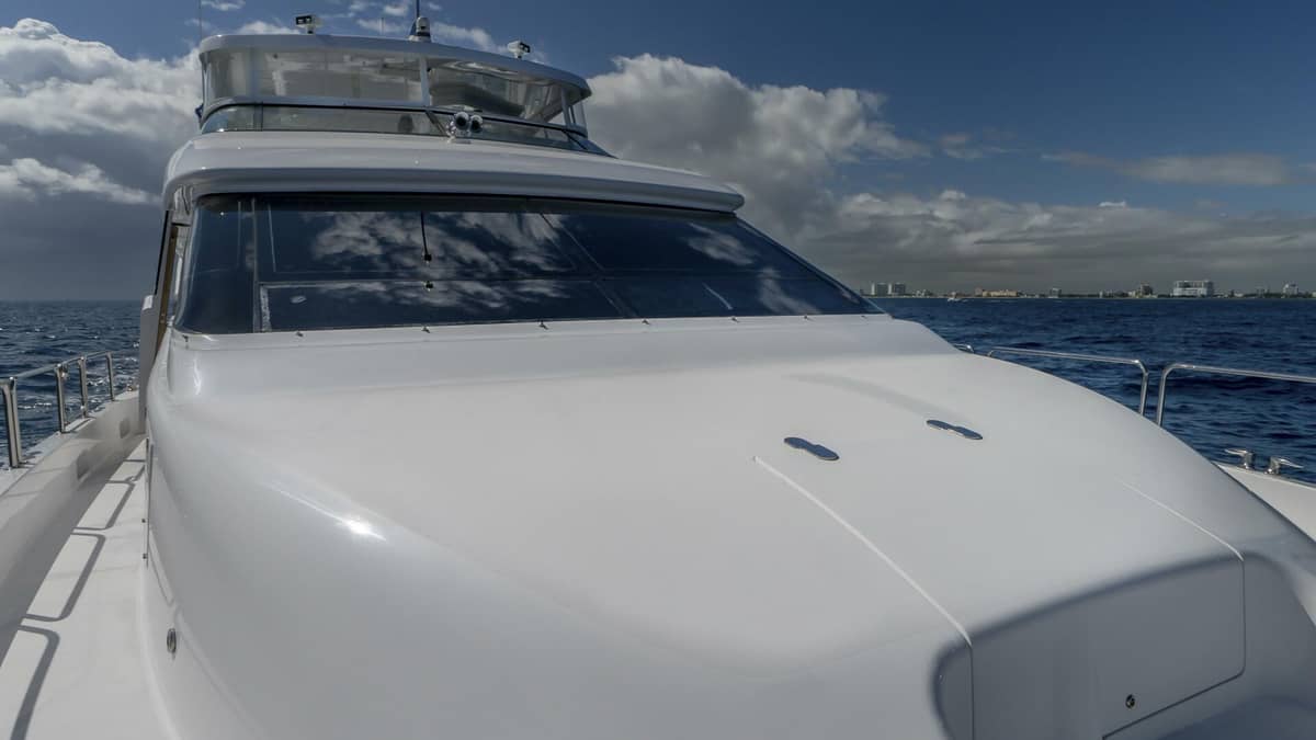 2007 Hatteras 80 "Gallopin" photo 19
