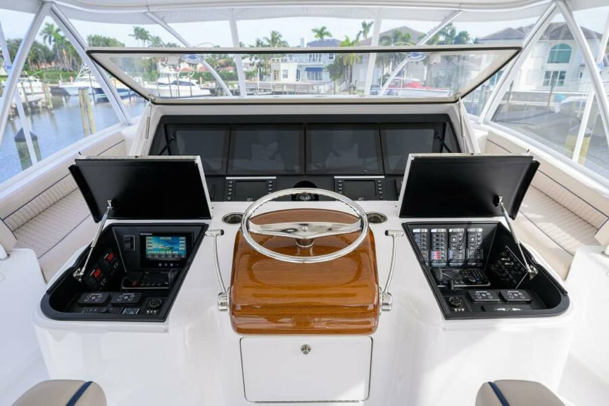 2024 Viking 80 Convertible "KEMOSABE" photo 29