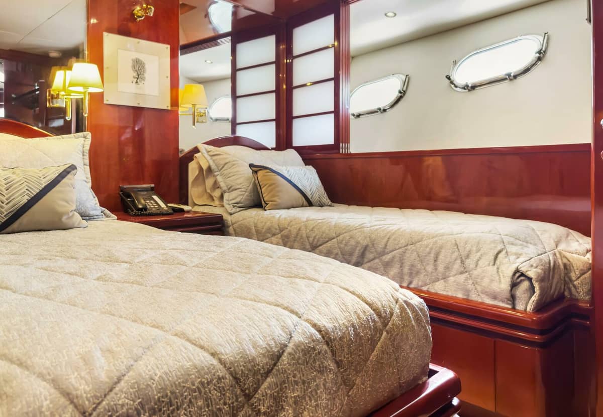 2005 Ocean Alexander 80 motoryacht "JusMad" photo 48