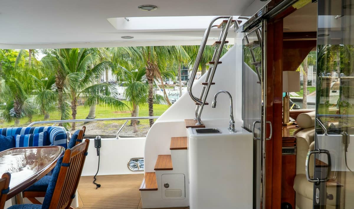 2005 Ocean Alexander 80 motoryacht "JusMad" photo 110