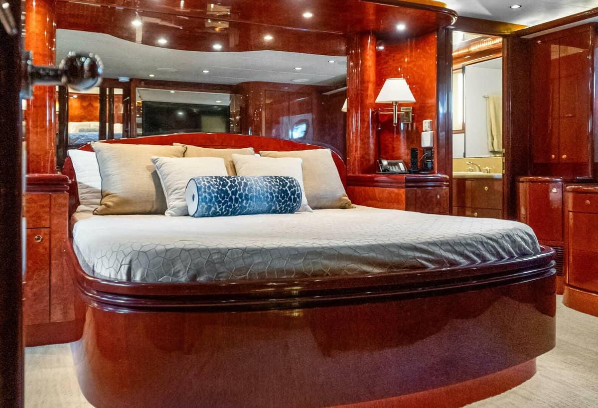2005 Ocean Alexander 80 motoryacht "JusMad" photo 120
