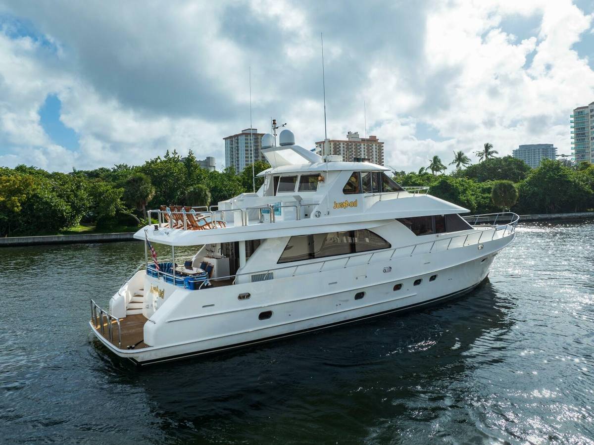 2005 Ocean Alexander 80 motoryacht "JusMad" photo 70