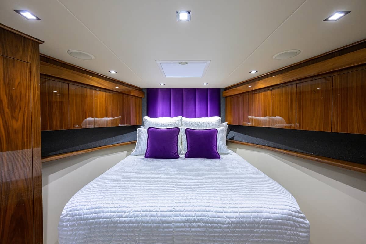 2023 Viking 80 Skybridge "MERCEDES" photo 18