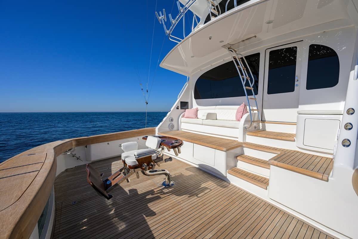 2023 Viking 80 Skybridge "MERCEDES" photo 41