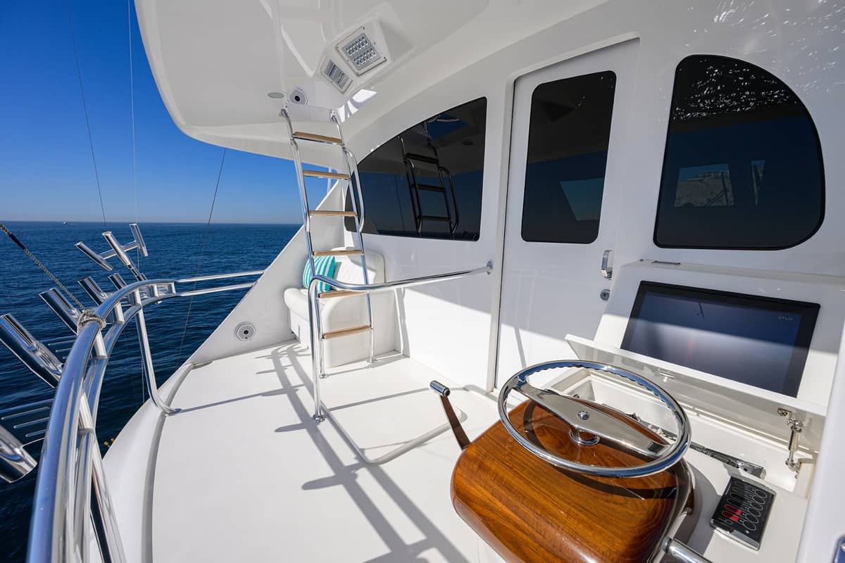 2023 Viking 80 Skybridge "MERCEDES" photo 35
