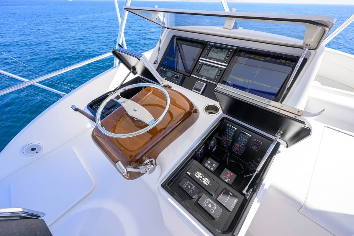 2023 Viking 80 Skybridge "MERCEDES" photo 37