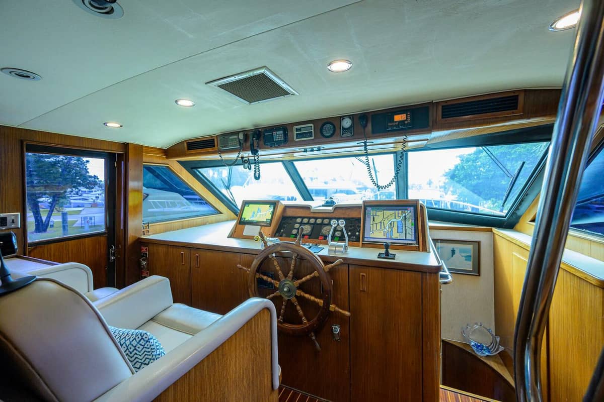 1991 Hatteras 78 Cockpit Motor Yacht "FOREVER YOUNG" photo 35