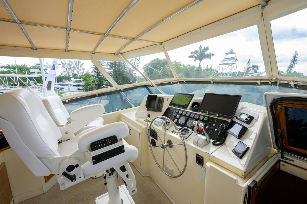 1991 Hatteras 78 Cockpit Motor Yacht "FOREVER YOUNG" photo 63