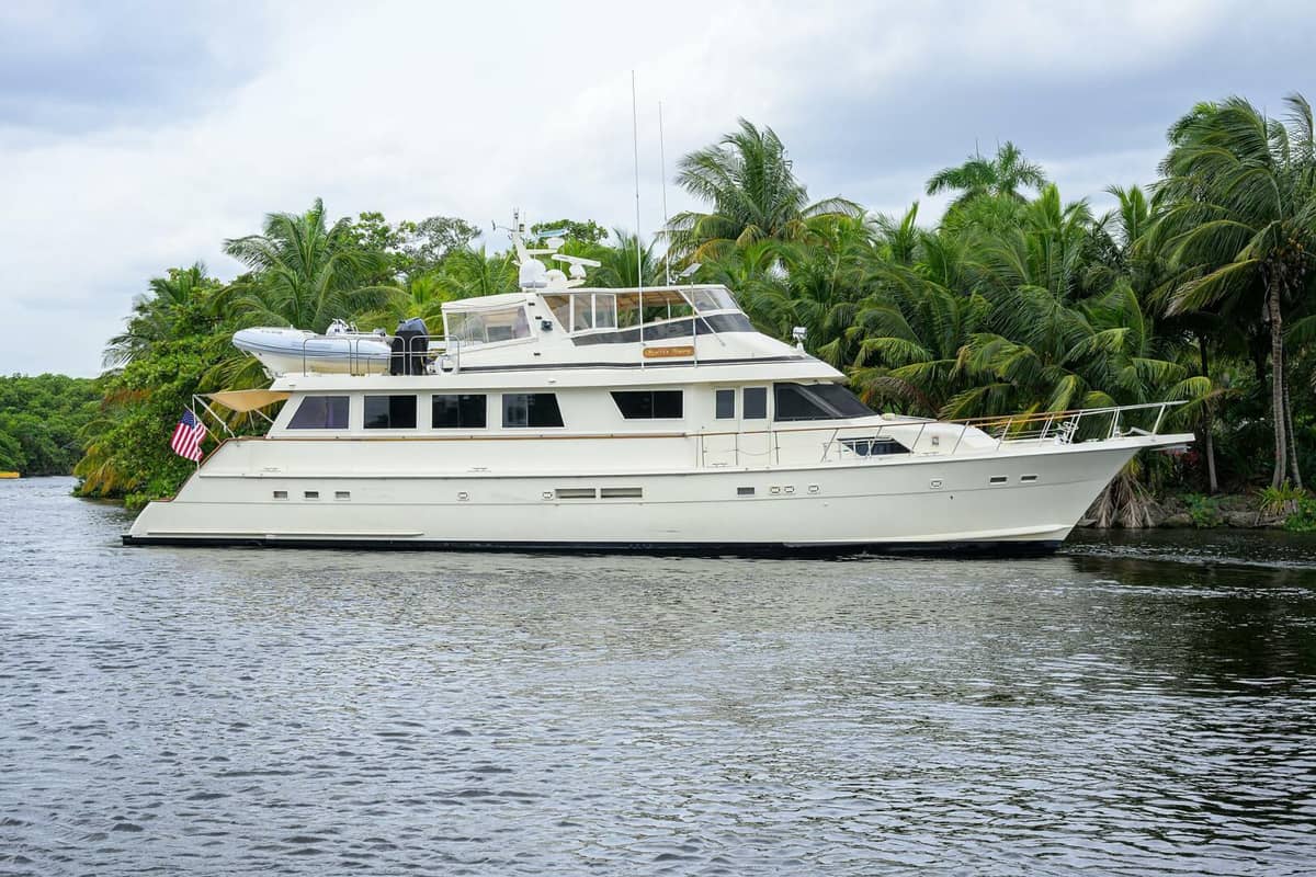 1991 Hatteras 78 Cockpit Motor Yacht "FOREVER YOUNG" photo 5