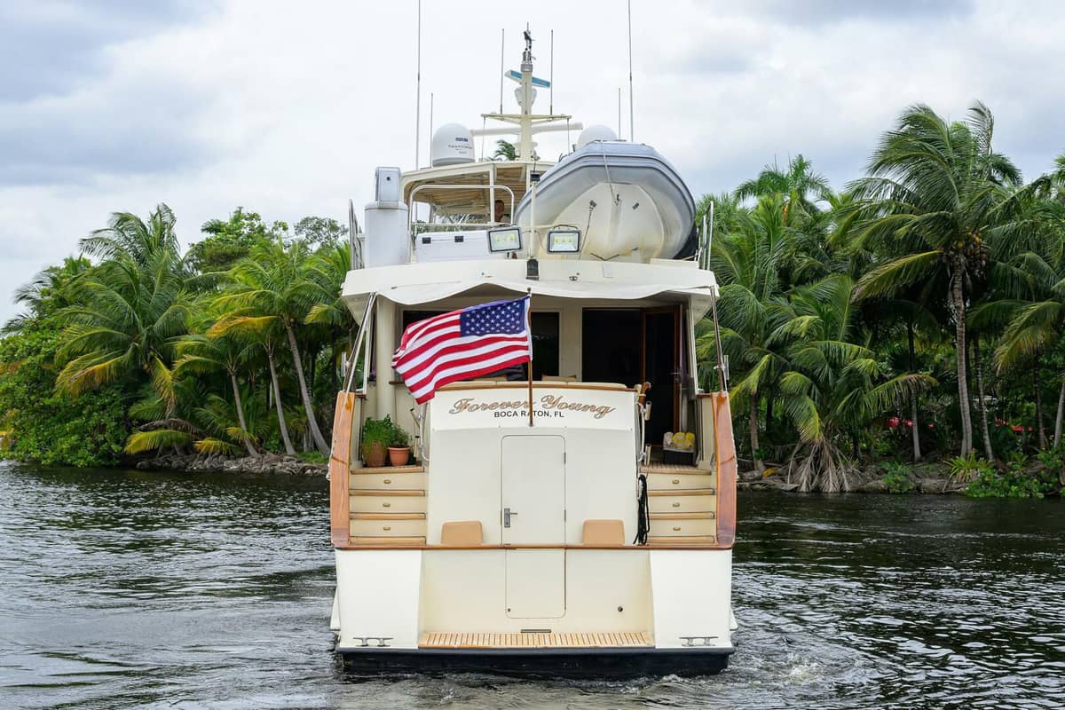 1991 Hatteras 78 Cockpit Motor Yacht "FOREVER YOUNG" photo 4