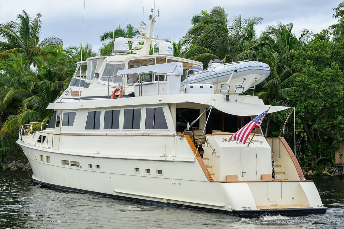 1991 Hatteras 78 Cockpit Motor Yacht "FOREVER YOUNG" photo 3