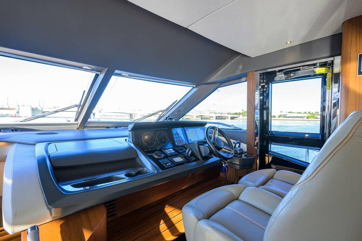 2021 Princess Y78 "Janie II" photo 16