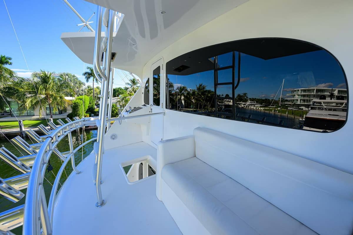 2014 Viking 76 Enclosed Bridge "OSH-IT" photo 52