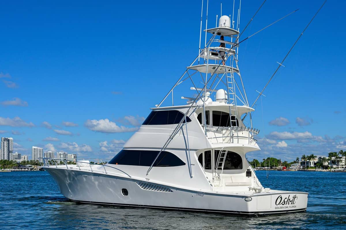 2014 Viking 76 Enclosed Bridge "OSH-IT" photo 4