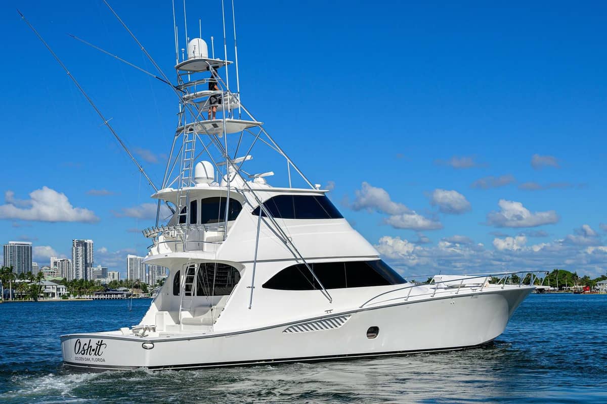 2014 Viking 76 Enclosed Bridge "OSH-IT" photo 2