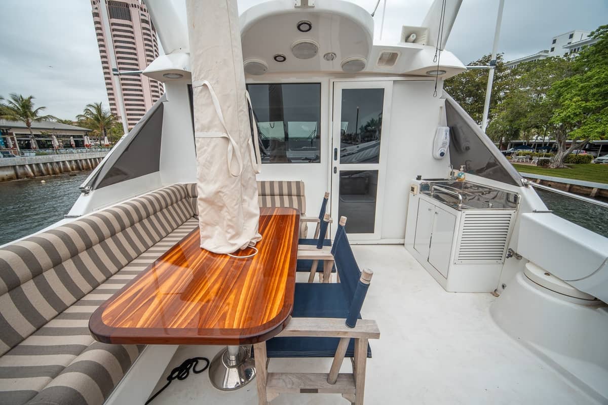 2000 Lazzara Yachts 76 Skylounge "Dare to Dream" photo 52