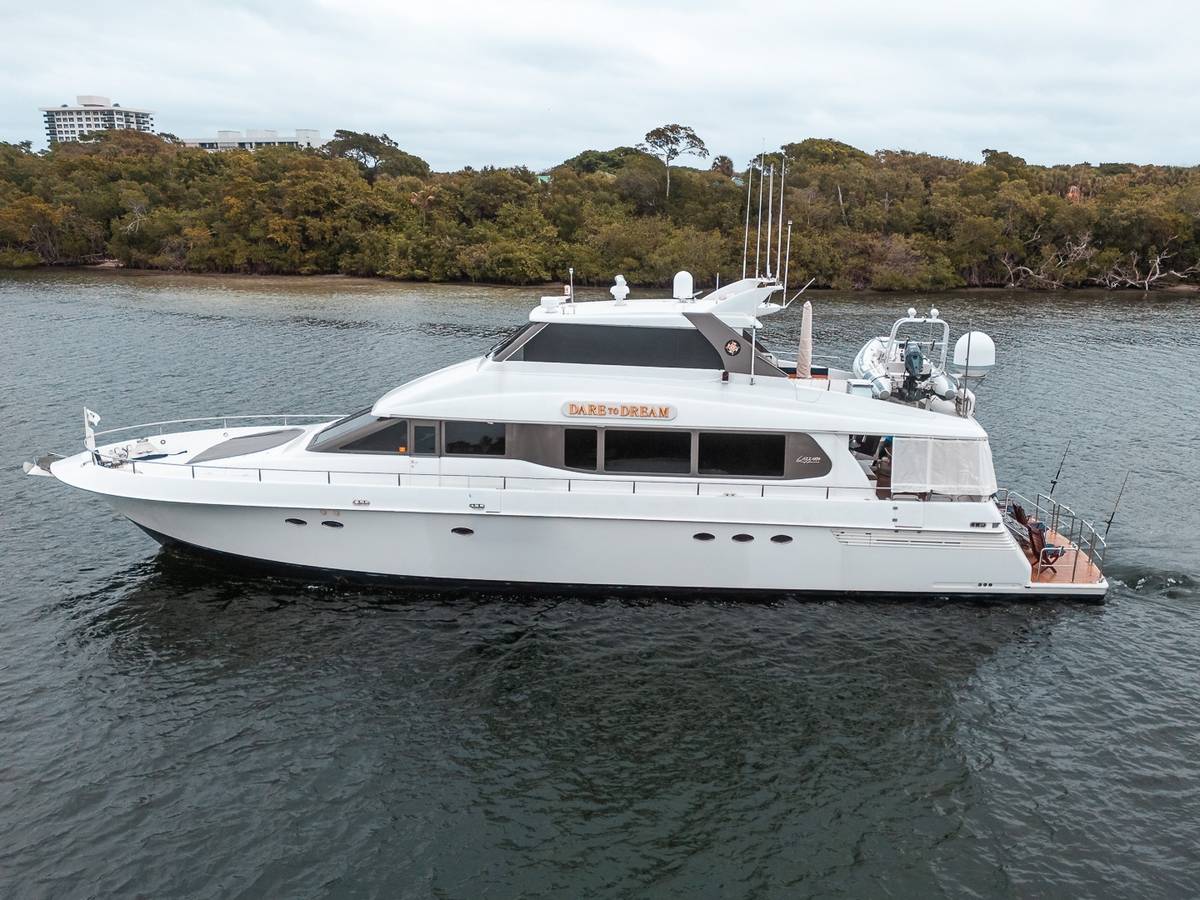 2000 Lazzara Yachts 76 Skylounge "Dare to Dream" photo 69
