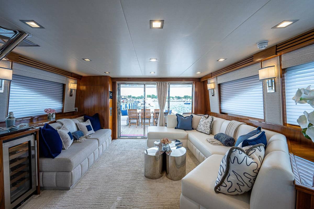 2017 Viking 75 Motoryacht "MIRAGE" photo 4